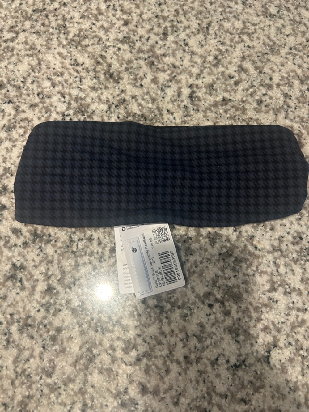 Lululemon Nulu Reversible Headband - $18 Retail New with Tag